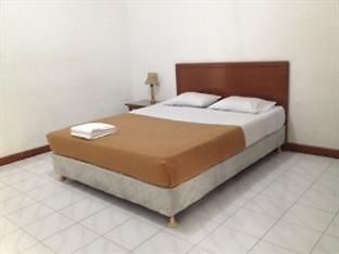Indrakila Hotel Yogyakarta Exterior photo